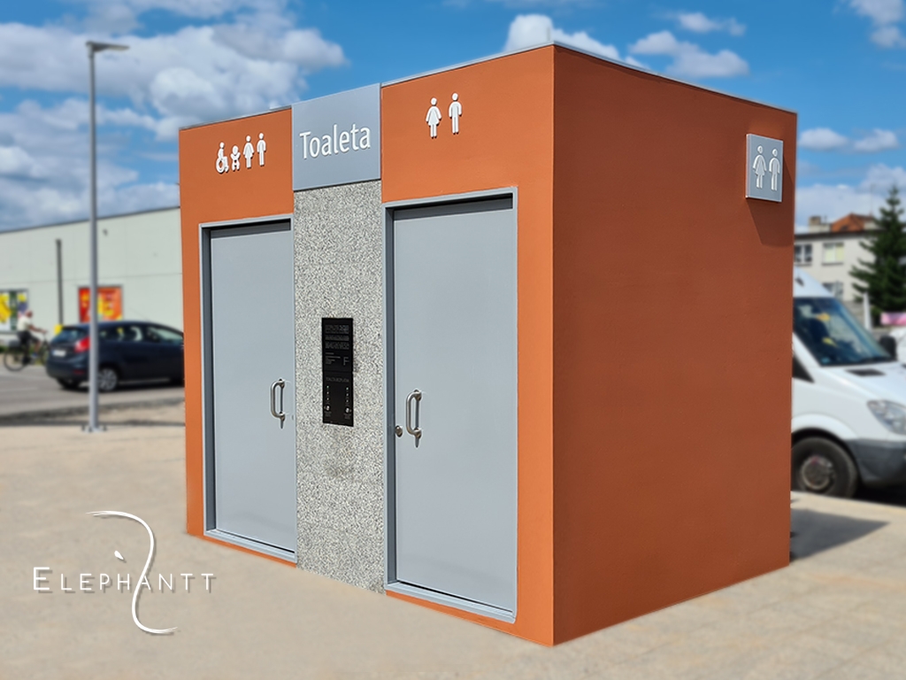 Automatyczna dwustanowiskowa toaleta miejska w Chojnicach